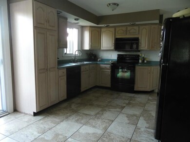 46 Fisher Rd, Bowdoinham, ME 04008 - photo 2