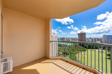 Country Club Village 4 unit 2011, Honolulu, HI 96818 - photo 2