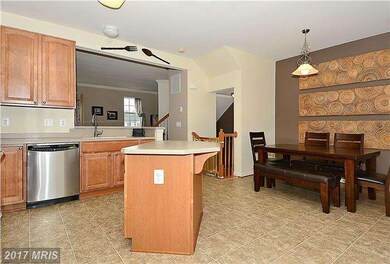 25274 Gothic Square, Chantilly, VA 20152 - photo 4