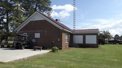 606 S Woolfork Ave, Donalsonville, GA 39845 - photo 3
