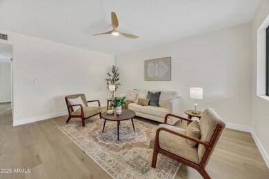 434 E Royal Palms Dr, Mesa, AZ 85203 - photo 6