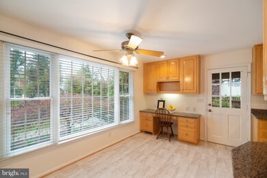 1915 Leo Ln, Alexandria, VA 22308 - photo 5