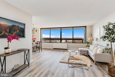 Skyline Plaza unit 2513N, Baileys Crossroads, VA 22041 - photo 2