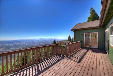 23903 Skyland Dr, Crestline, CA 92325 - photo 7