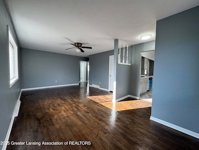 1729 Reo Rd, Lansing, MI 48910 - photo 6