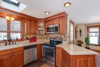 200 Gates Ln, Worcester, MA 01603 - photo 4