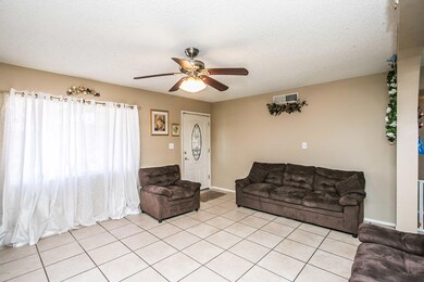 4407 N 79th Ln, Phoenix, AZ 85033 - photo 5