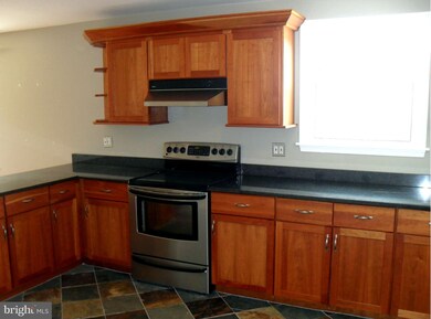 7924 Old Montgomery Rd, Ellicott City, MD 21043 - photo 2