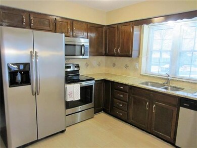Stainless steel kitchen appliances stay with the h