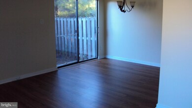 396 West Ct, Glen Burnie, MD 21061 - photo 3