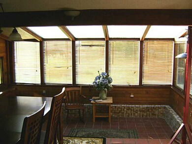 12 Commonwealth Ave, Barrington, RI 02806 - photo 2