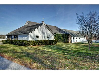 115 Winsor Ave, Johnston, RI 02919 - photo 2