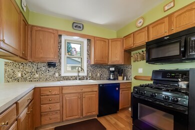 008-Kitchen-3103584-medium
