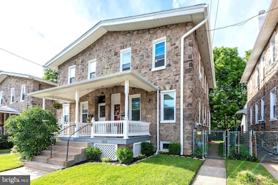 536 Argyle Ave, Ambler, PA 19002 - photo 2