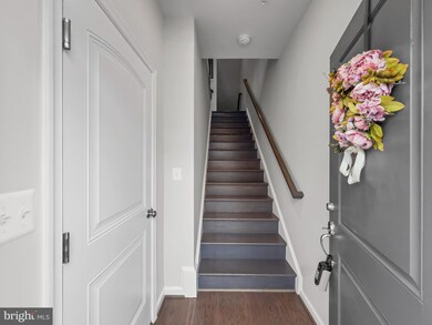 2570 Debert Cir, Hanover, MD 21076 - photo 2