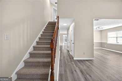 1024 Oakwood Chase Cir, Stone Mountain, GA 30083 - photo 5