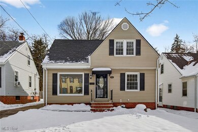 19524 Maple Heights Blvd, Maple Heights, OH 44137 - photo 2