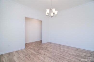 138 Fleming Dr, Statesville, NC 28677 - photo 6