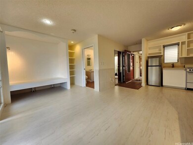 95-1050 Makaikai St unit 31, Mililani, HI 96789 - photo 3