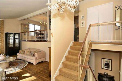 18 Locks Pond Ct, Potomac, MD 20854 - photo 6