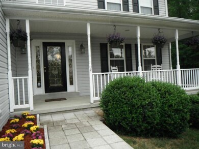 8025 Settle Ct, Waldorf, MD 20603 - photo 2