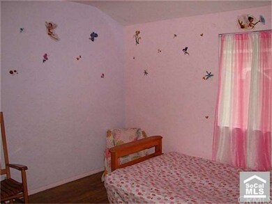 2nd bedroom with large closet