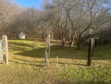 340 Pendleton Ave, Chicopee, MA 01020 - photo 7