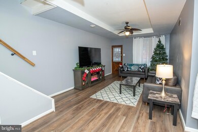 4462 Edgemont St, Philadelphia, PA 19137 - photo 5