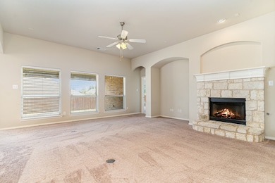 8136 Mountain Cedar Dr, Fort Worth, TX 76131 - photo 6