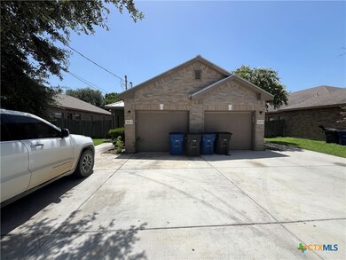 268 Rosalie Dr unit A, New Braunfels, TX 78130 - photo 3