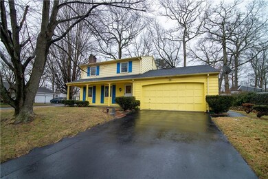 26 Monmouth Dr, Riverside, RI 02915 - photo 2