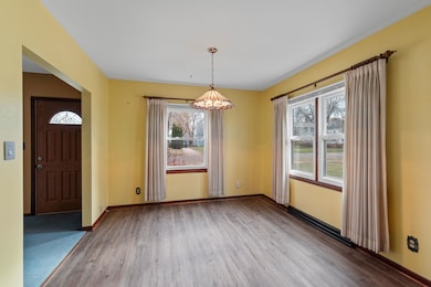 724 Mac Arthur Dr, Beaver Dam, WI 53916 - photo 6