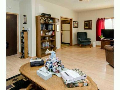 2439 Lyon St, Des Moines, IA 50317 - photo 5