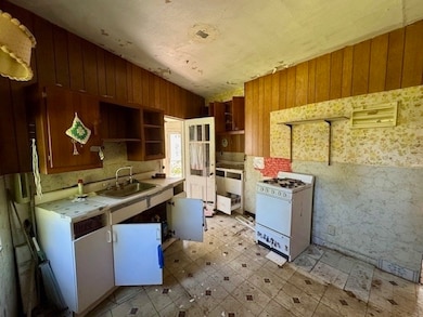 73 Scotch Pond Place, Quincy, MA 02169 - photo 4