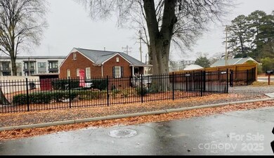 400 Bowman Rd unit 1, Charlotte, NC 28217 - photo 4