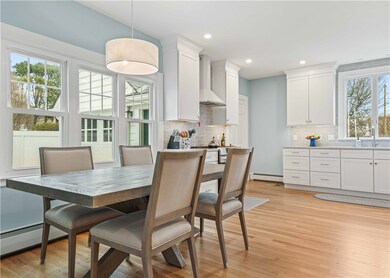 112 Esplanade, Middletown, RI 02842 - photo 6