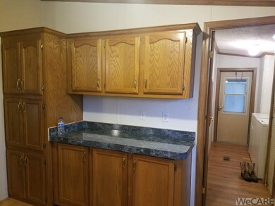 607 N Simon St, Ada, OH 45810 - photo 5