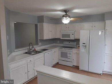 8018 Upperfield Ct, Owings Mills, MD 21117 - photo 2