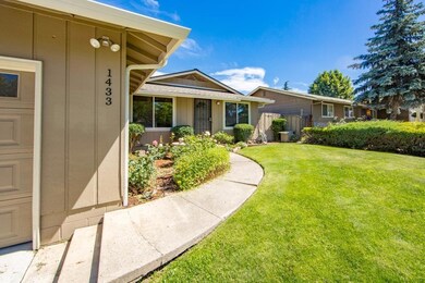 1433 Pleasant St, Medford, OR 97504 - photo 7