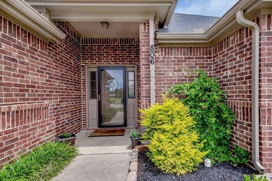 806 Spring Creek St, Cleburne, TX 76031 - photo 2