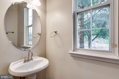 10431 Sextant Place, White Plains, MD 20695 - photo 4