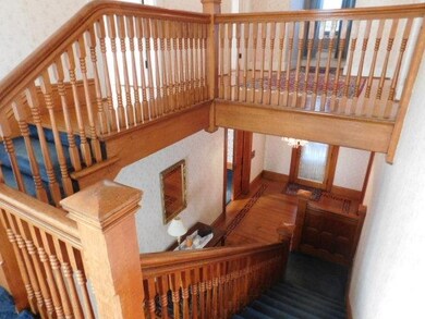 317 N Wabash St, Wabash, IN 46992 - photo 3