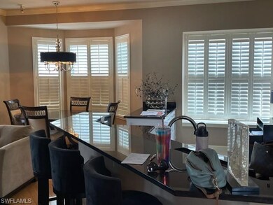 granite kitchen counter eating/socializing area