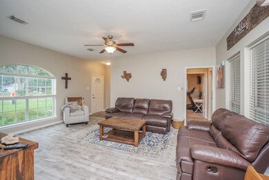 9202 Stephen St, Needville, TX 77461 - photo 7