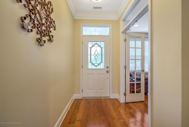 04-FOYER