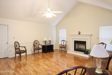 250 Chadwick Cir, Macon, GA 31210 - photo 6