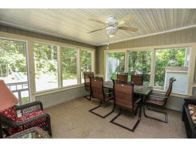 35 Wedgewood Dr, Londonderry, NH 03053 - photo 4