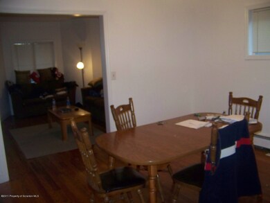 949-951 Lincoln St, Dickson City, PA 18519 - photo 6