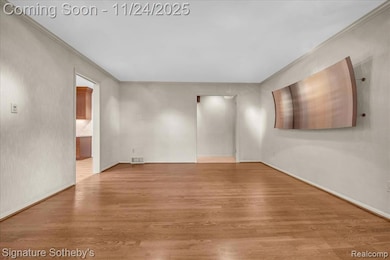 130 Denbar Rd, Bloomfield Hills, MI 48304 - photo 5