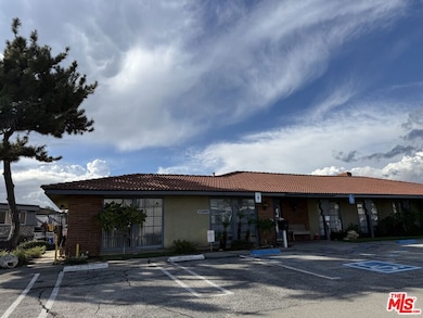 8801 Eton Ave unit 86, Canoga Park, CA 91304 - photo 6